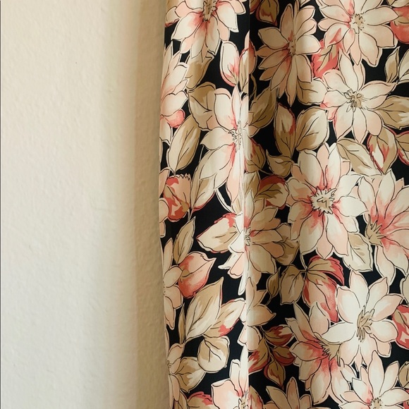 Charter Club floral skirt - Picture 2 of 3